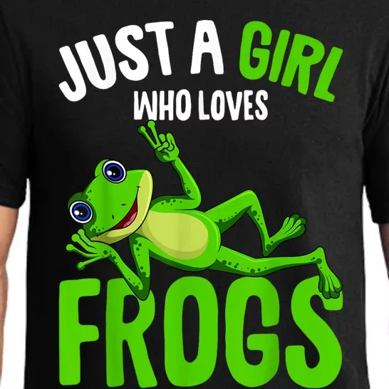 Just A Girl Who Loves Frogs Pajama Set