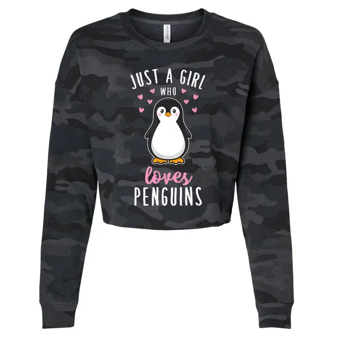 Just A Girl Who Loves Penguins Gift Cute Nature Toddlers Gift Cropped Pullover Crew