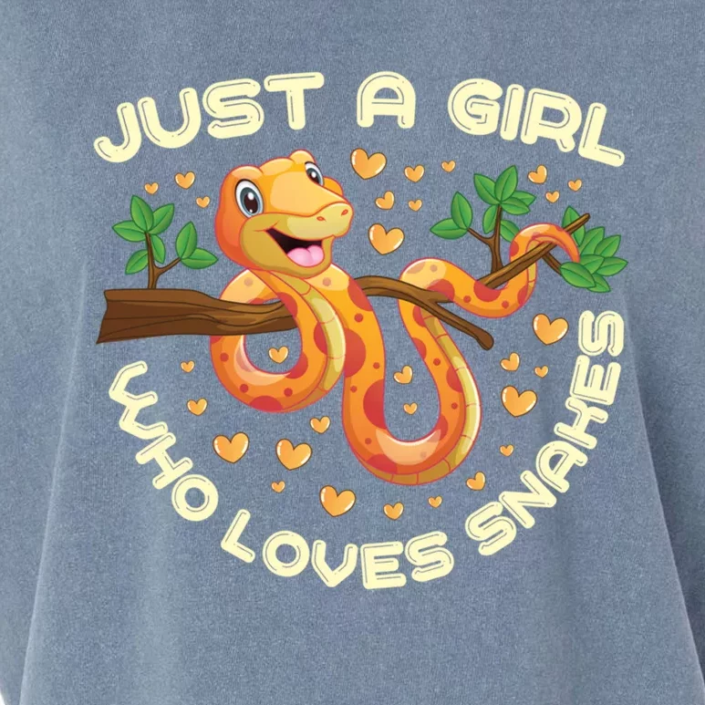 Just A Girl Who Loves Snakes Funny Snake Lover Funny Gift Meaningful Gift Garment-Dyed Women's Muscle Tee