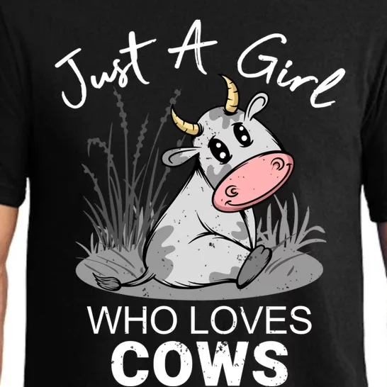 Just A Girl Who Loves Cows Cute Gift Pajama Set