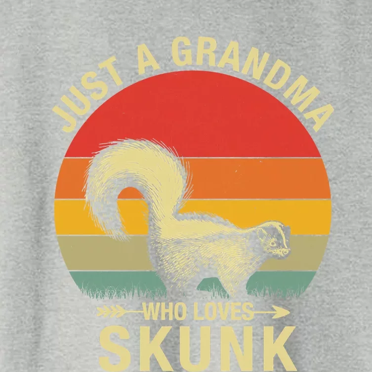 Just A Grandma Who Loves Skunk Funny Skunk Retro Women's Crop Top Tee