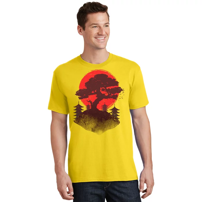 Japanese Bonsai Tree Scene T-Shirt