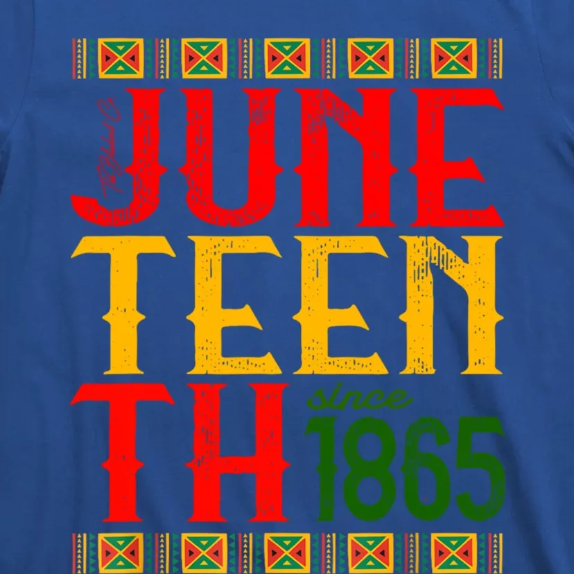 Junenth Celebrate Breaking Every Chain Since 1865 Gift T-Shirt