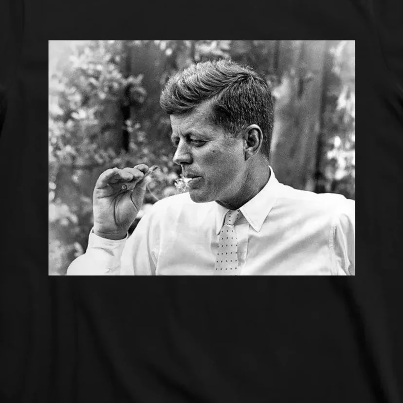 John F Kennedy Smoking T-Shirt