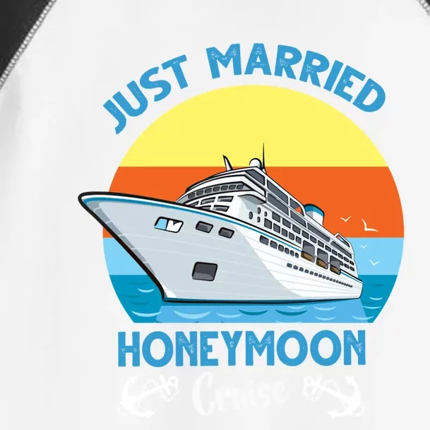 Just Got Married Honeymoon Cruise Couple Matching Gift Toddler Fine Jersey T-Shirt