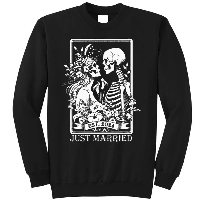 Just Married Est 2024 Halloween Skeleton Couples Tall Sweatshirt