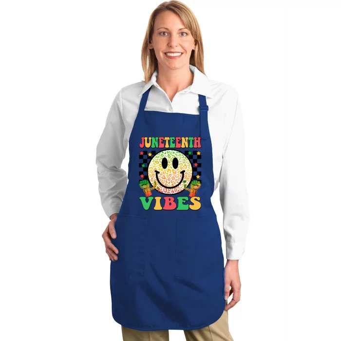 Junenth Vibes Freedom Day 1865 Black History Month Groovy Gift Full-Length Apron With Pocket