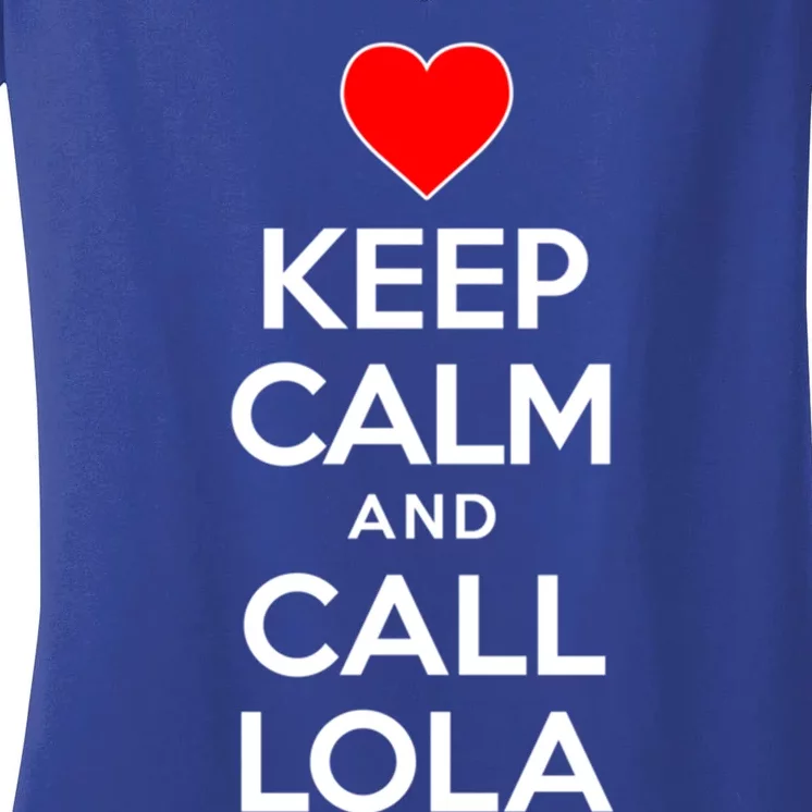 Keep Calm And Call Lola Filipino Grandmother Gift Women's V-Neck T-Shirt