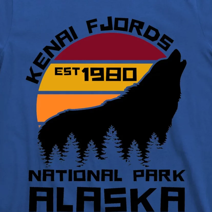 Kenai Fjords National Park Alaska Wolf Nature Outdoors Gift T-Shirt