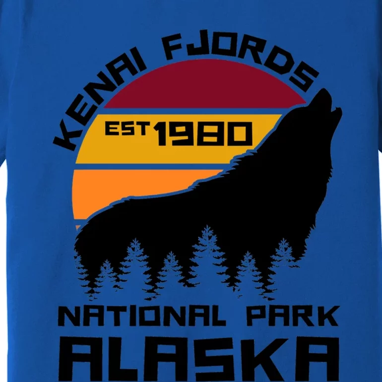 Kenai Fjords National Park Alaska Wolf Nature Outdoors Gift Premium T-Shirt