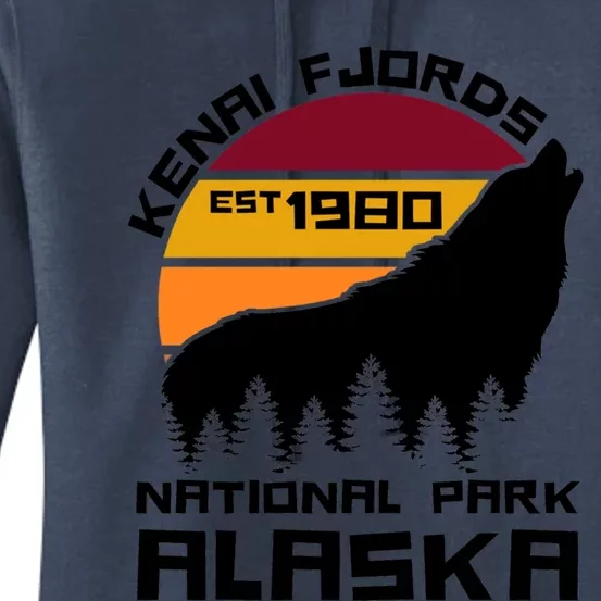 Kenai Fjords National Park Alaska Wolf Nature Outdoors Gift Women's Pullover Hoodie