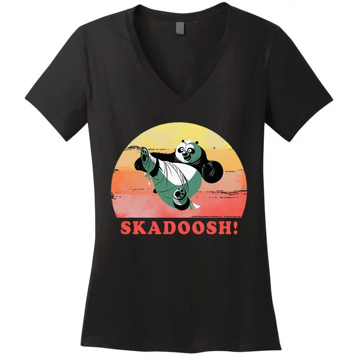 Kung Fu Panda Skadoosh Circle Portrait Women's V-Neck T-Shirt