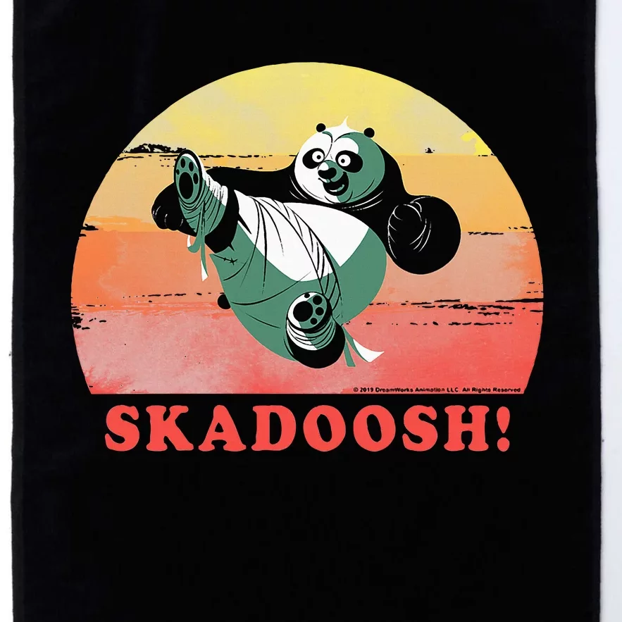 Kung Fu Panda Skadoosh! Retro Circle Portrait Platinum Collection Golf Towel