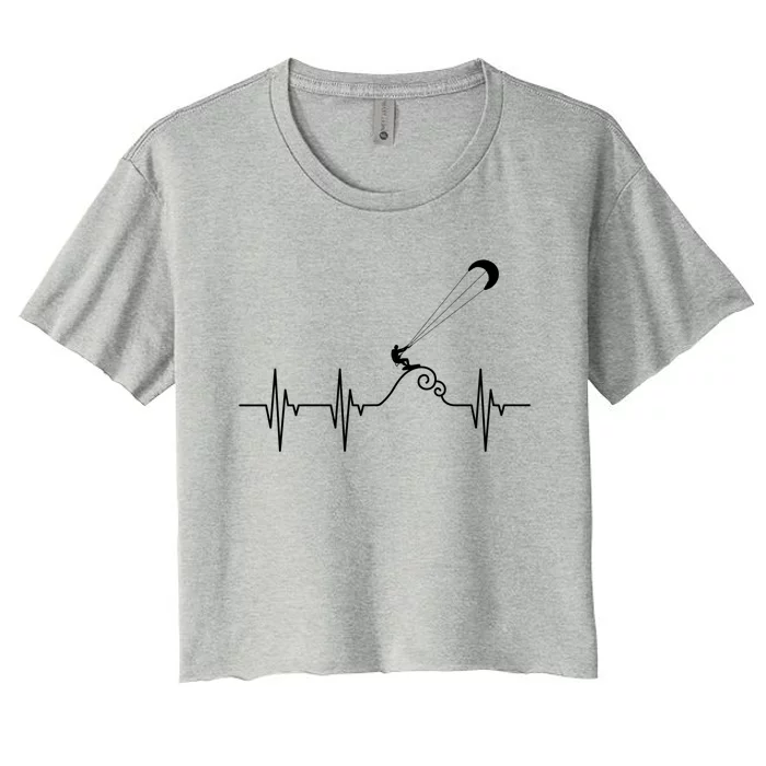 Kitesurfer Heartbeat Gift Kiteboard Kite Surfing Kiteboarding Gift Women's Crop Top Tee