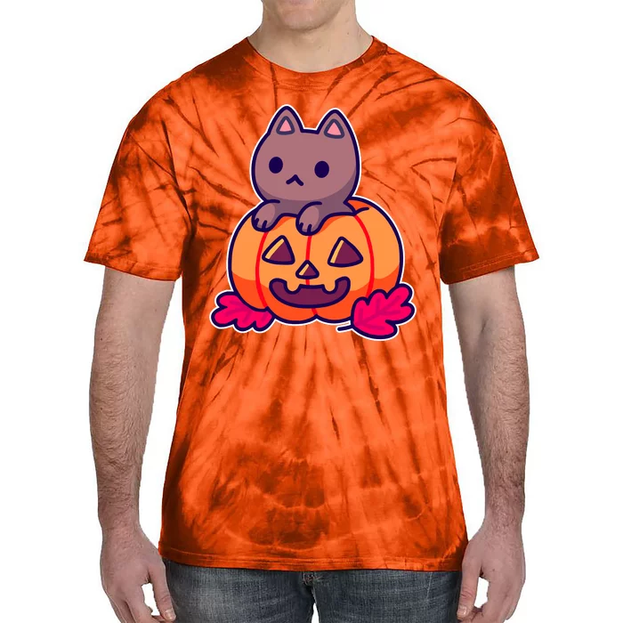 Kitten In pumpkin Cute Halloween Tie-Dye T-Shirt