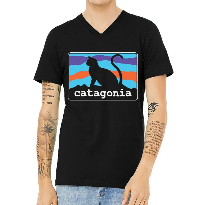 Kitty Kitten Cats Catagonia V-Neck T-Shirt