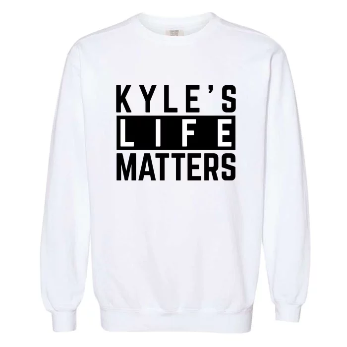 Kyle's Life Matters Shirts Free Kyle Rittenhouse Garment-Dyed Sweatshirt