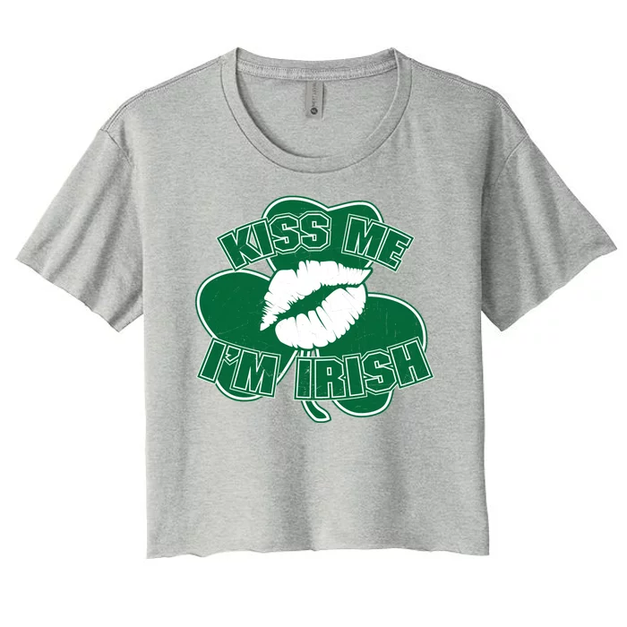 Kiss Me I'm Irish Lips Women's Crop Top Tee