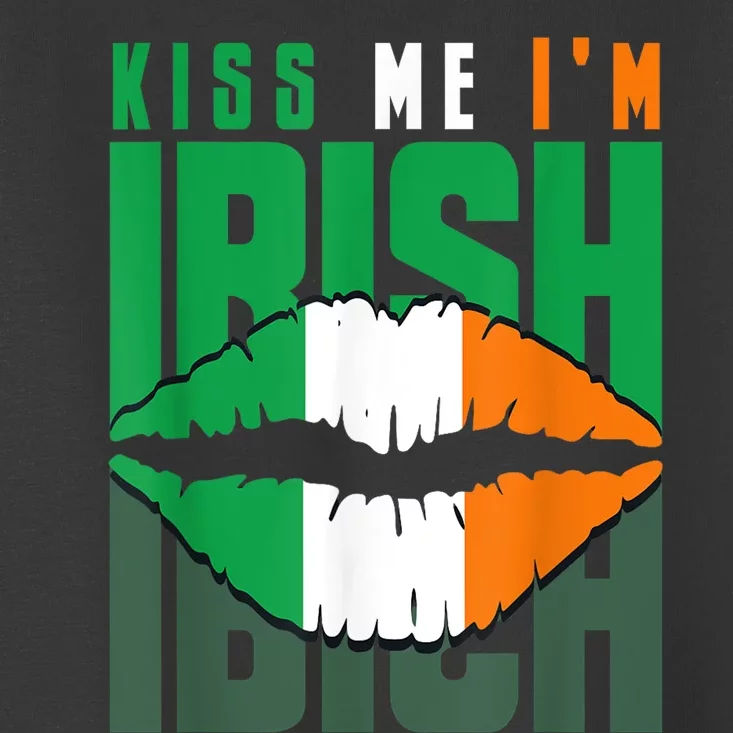 Kiss Me IM Irish St. PaddyS Day Irish Lads Or Ladies Toddler T-Shirt