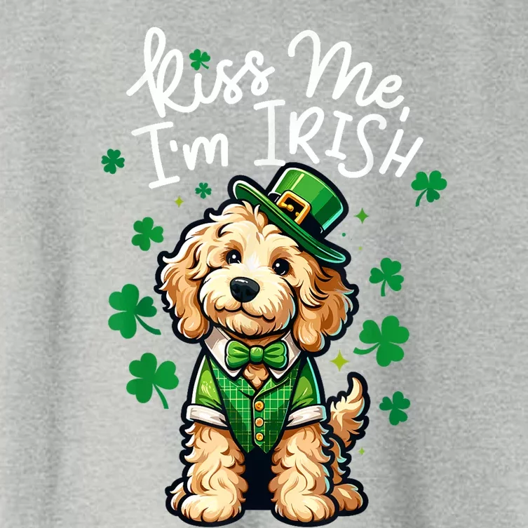 Kiss Me Im Irish Doodle Funny St Patricks Day Women's Crop Top Tee