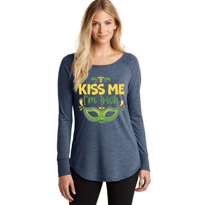 Kiss Me I'm Irish Mardi Gras Parade Masquerade Gift Women's Perfect Tri Tunic Long Sleeve Shirt