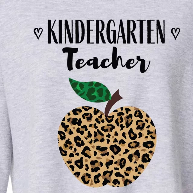 Kindergarten Teacher Meaningful Gift Apple First Day Of Kindergarten Great Gift Cropped Pullover Crew