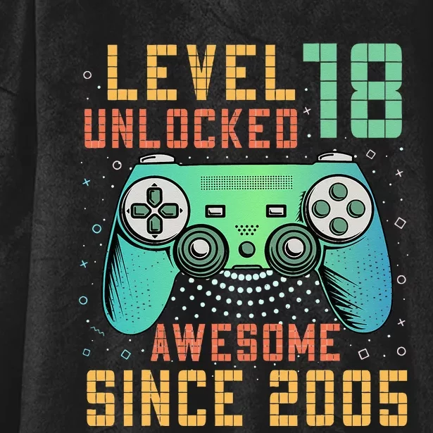 Level 18 Unlocked 18th Birthday 18 Year Old Boy Gifts Gamer Hooded Wearable Blanket