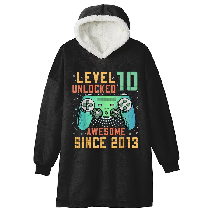 Level 10 Unlocked 10th Birthday 10 Year Old Boy Gamer Bday Hooded Wearable Blanket