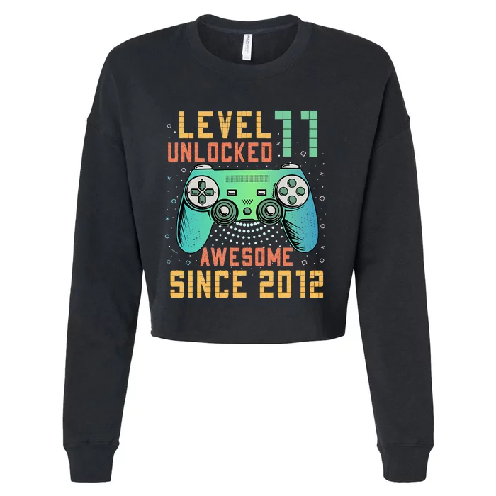 Level 11 Unlocked 11th Birthday 11 Year Old Boy Gifts Gamer Cropped Pullover Crew