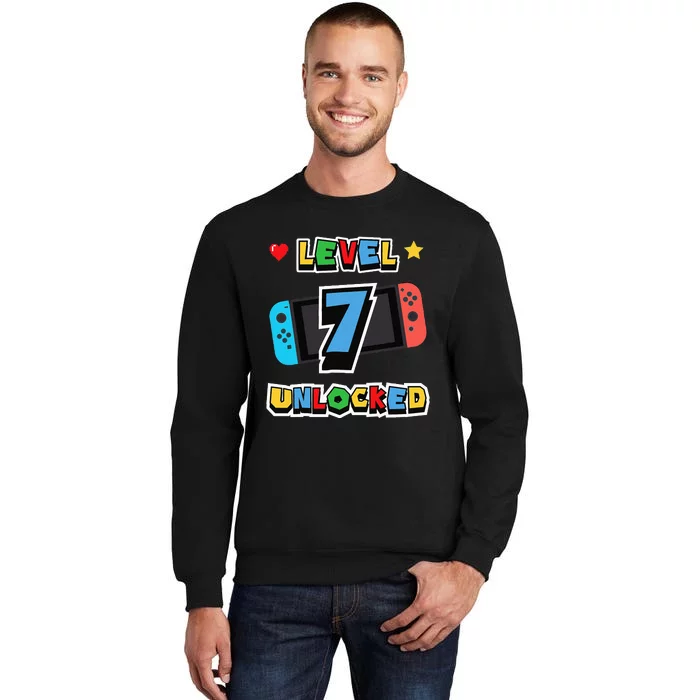 Level 7 Unlocked 7th Birthday Kids Video Game 7 Years Old Tall Sweatshirt