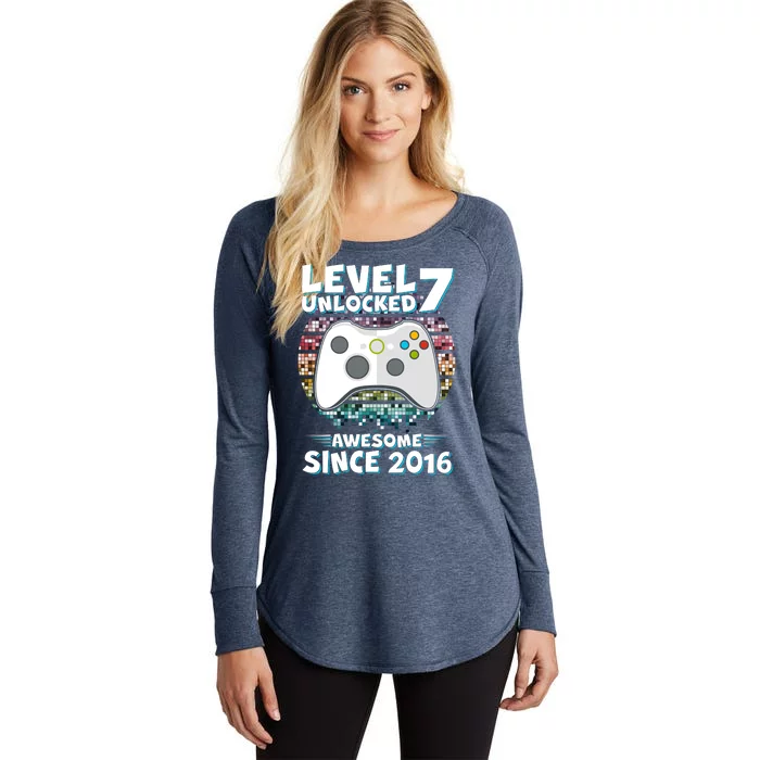 Level 7 Unlocked Awesome Since 2016 Gamer Birthday Women's Perfect Tri Tunic Long Sleeve Shirt