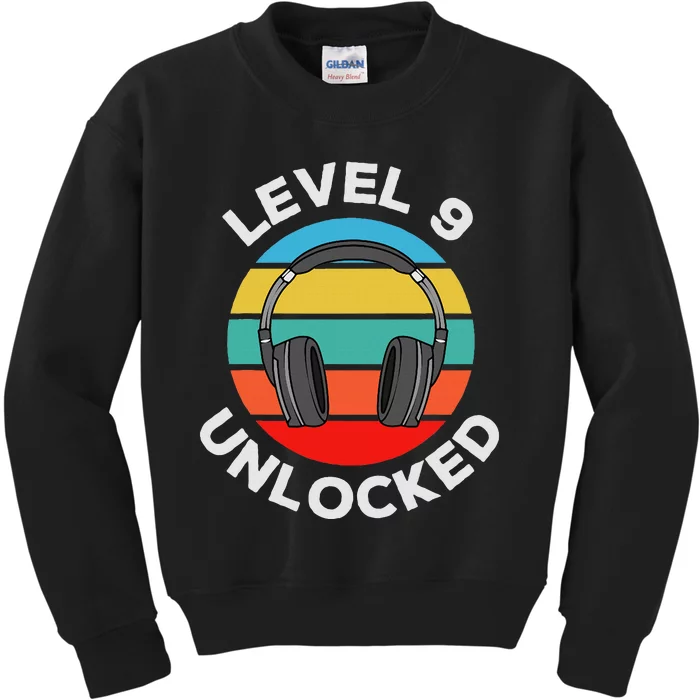 Level 9 Unlocked Music Dj Headphones Vintage 9th Birthday Kids Sweatshirt