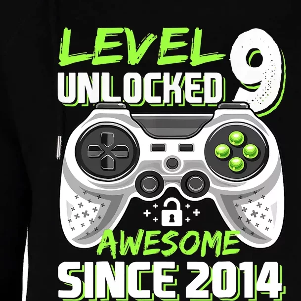 Level 9 Unlocked Awesome 2014 Video Game 9th Birthday Boy Womens Funnel Neck Pullover Hood