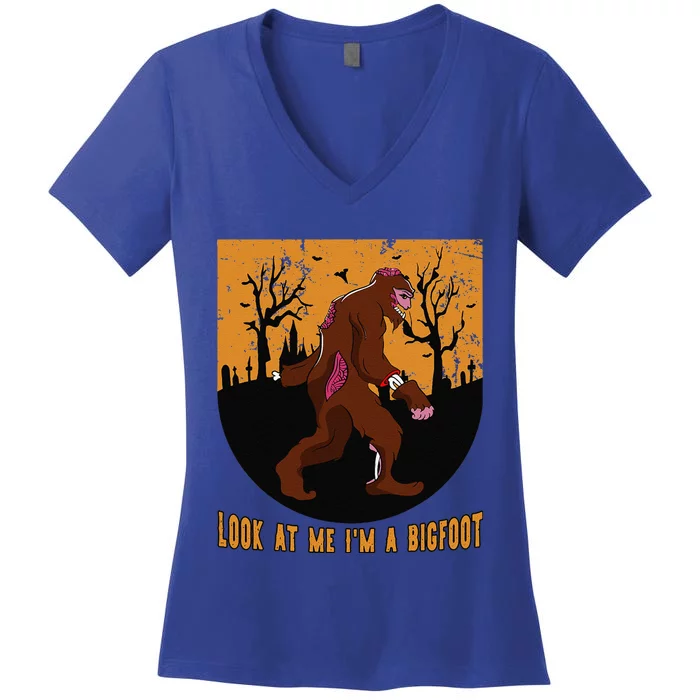 Look At Me Im A Bigfoot Halloween Costume Bigfoot Gift Cute Women's V-Neck T-Shirt