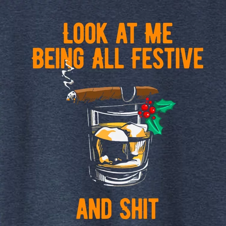 Look At Me Being Festive And Shit Christmas Pun Drinking Women's Crop Top Tee