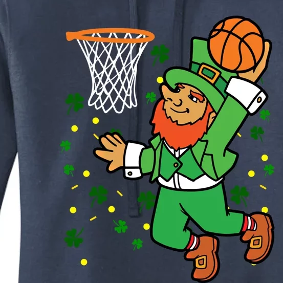 Leprechaun Basketball Dunk Saint Patrick's Day Gift Women's Pullover Hoodie