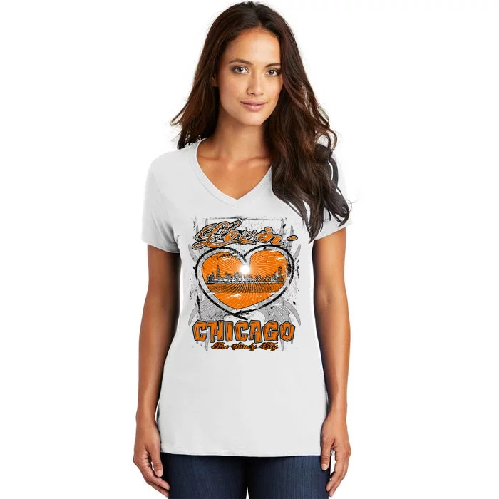 Loving Chicago Women's V-Neck T-Shirt