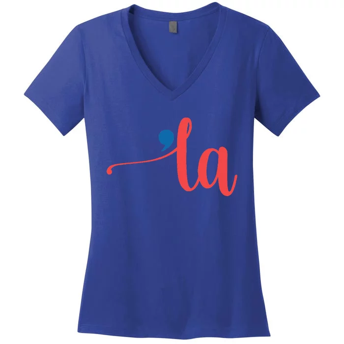 La Cursive Script With Comma Kamala Nickname Commala Women's V-Neck T-Shirt