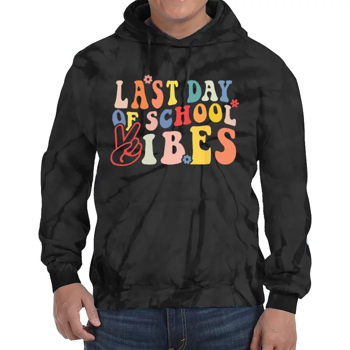 Last Day Of School Vibes Retro Vintage Teacher Graduation Tie Dye Hoodie