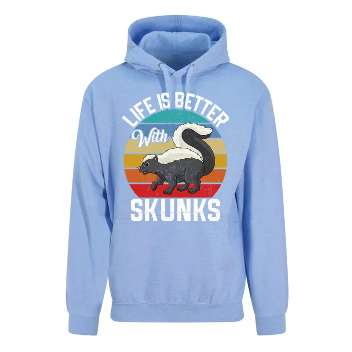 Life Is Better With Skunks Gift Stinktier Cute Gift Unisex Surf Hoodie