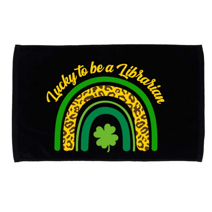 Lucky Librarian St Patrick's Day Rainbow Shamrock Books Fan Great Gift Microfiber Hand Towel