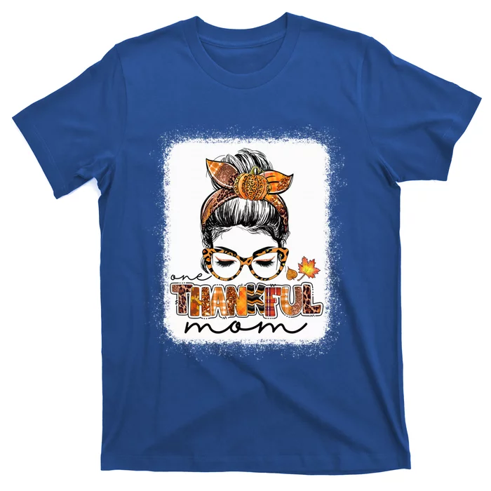 Leopard Messy Bun One Thankful Mom Blessed Mom Thanksgiving Cool Gift T-Shirt