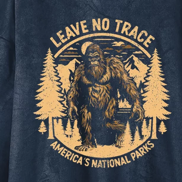 Leave No Trace Big Foot America National Parks Hooded Wearable Blanket