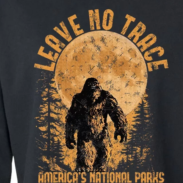 Leave No Trace America National Parks Cropped Pullover Crew