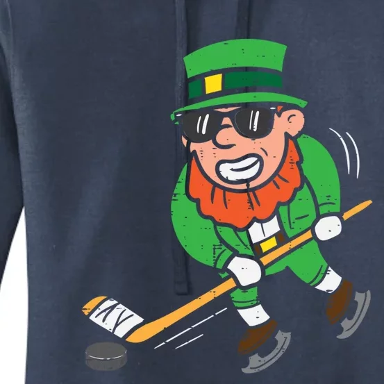 Leprechaun Playing Ice Hockey St Patricks Day Gift Women's Pullover Hoodie