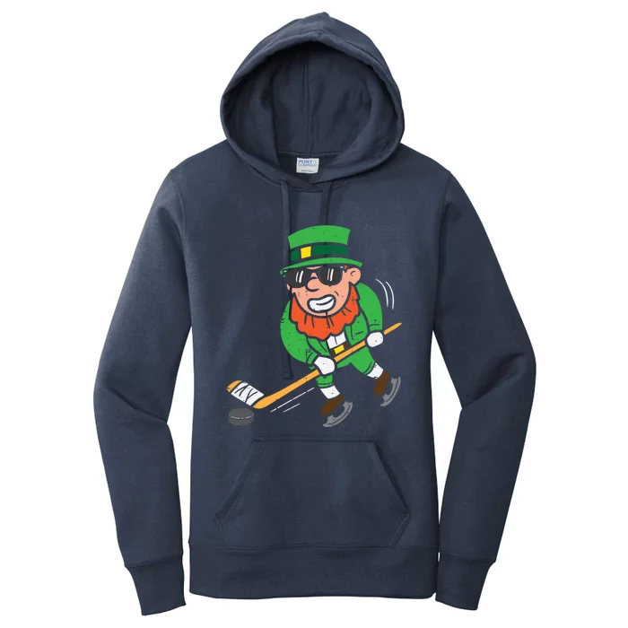 Leprechaun Playing Ice Hockey St Patricks Day Gift Women's Pullover Hoodie