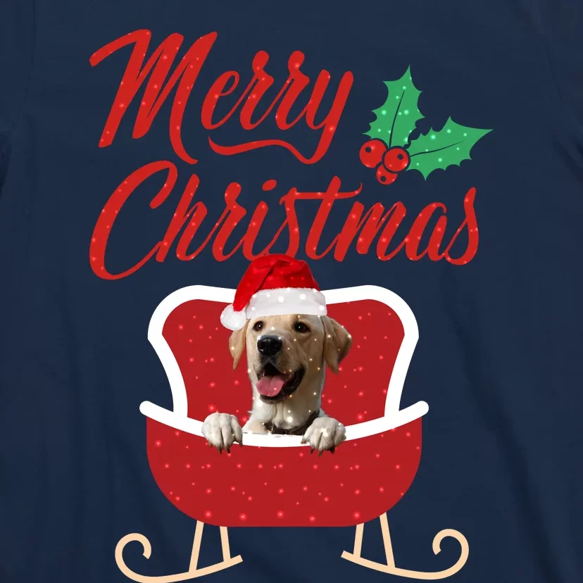 Labrador Retriever Dog Merry Christmas Design For The Holiday Season! T-Shirt