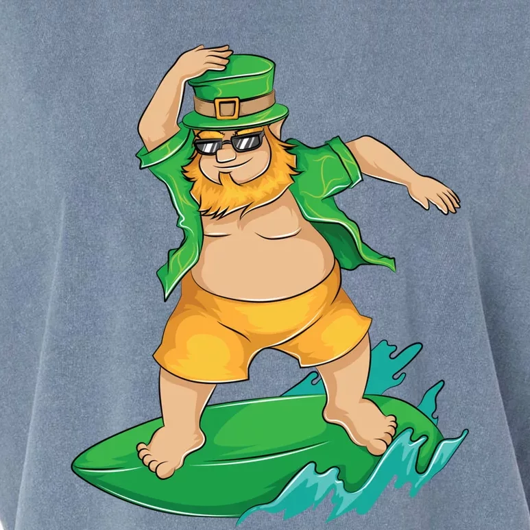 Leprechaun Surfer In Hawaii St Patrick's Day Funny Surf Gift Cute Gift Garment-Dyed Women's Muscle Tee