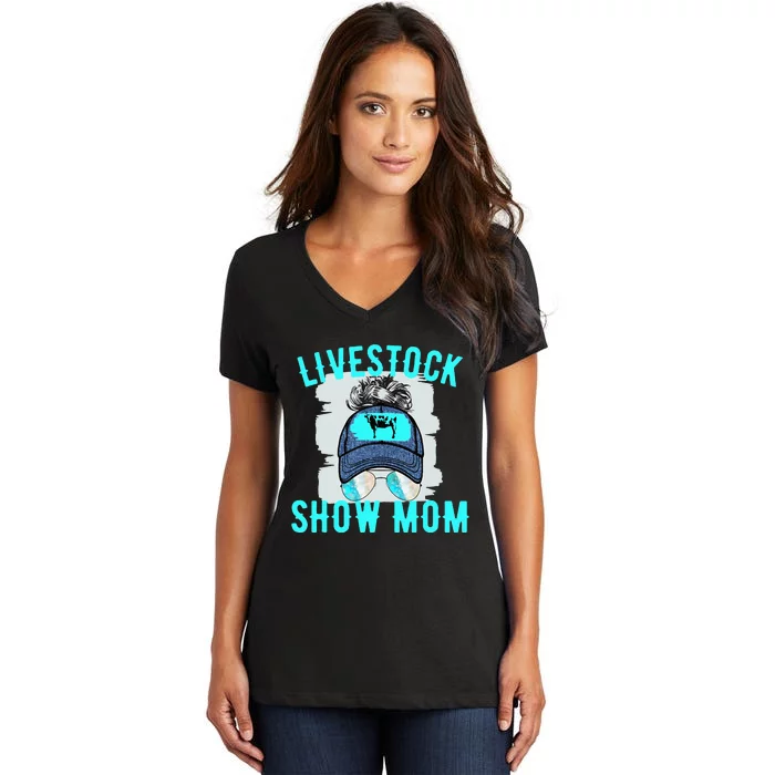 LIVESTOCK SHOW MOM Showing Cows At The Fair Women's V-Neck T-Shirt