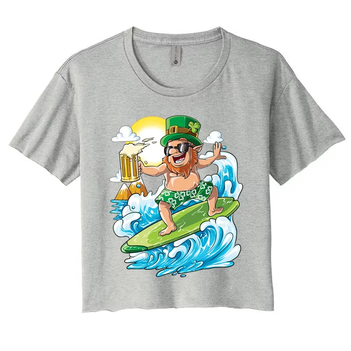 Leprechaun St Patricks Day Hawaiian Hawaii Surfing Beer Gift Women's Crop Top Tee